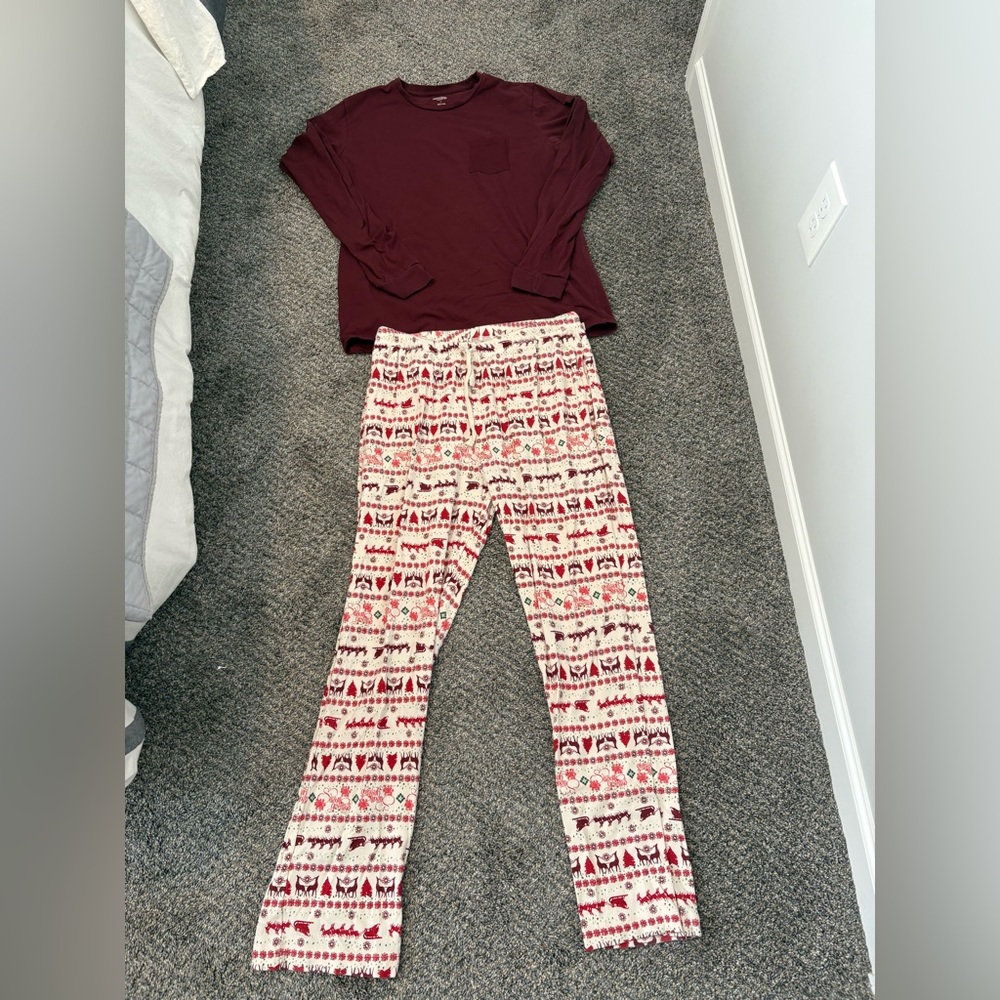 Burt’s Bees - Season's Greetings Fair Isle Men's Large Christmas Pajamas